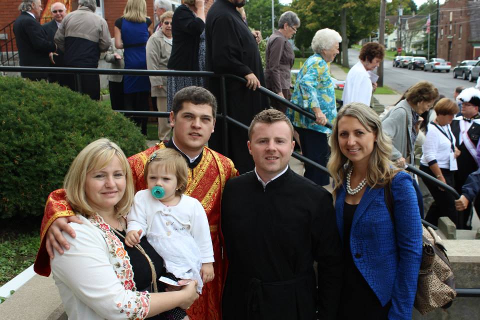 Fr Deacon Ilie, his wife Anna, their daughter Sofia, with MASI alumnus Subdeacon Yuriy Pankiw (BTh '06) and his wife