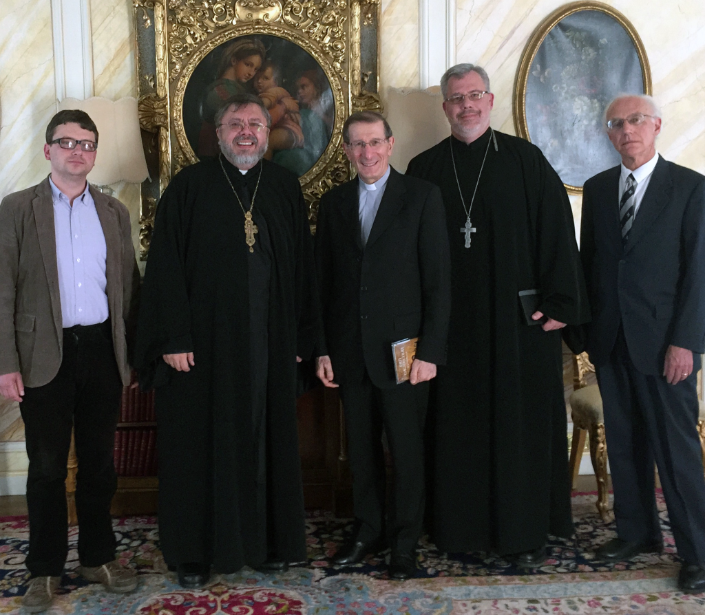 Left to right: Anatoliy Babynskyi, editor of Patriarkhat magazine (L’viv), Fr. Andriy Chirovsky, Sheptytsky Institute (Ottawa), Archbishop Luigi Bonazzi, Apostolic Nuncio, Fr. Michael Winn, Rector, Holy Spirit Seminary (Ottawa), Dr. Andrew Sorokowski, President of the Ukrainian Patriarchal Society (Washington, DC) Photo: Robert Ryan